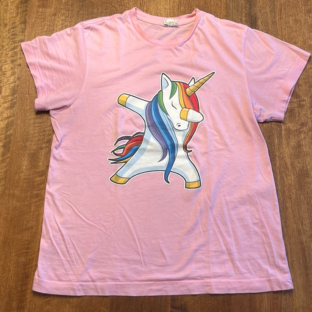 Rainbow dabbing unicorn girls T-shirt size L